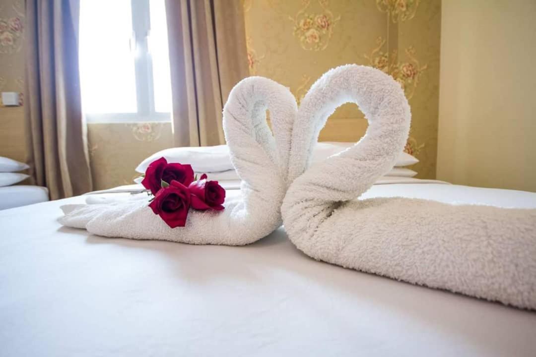 Hotel Sea Princess Телук Баханг Екстериор снимка